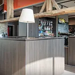 Hotel & Restaurant Five Nations