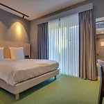 & Restaurant Five Nations 3*