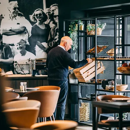 מלון & Restaurant Five Nations דורבורי