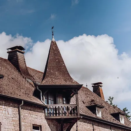 & Restaurant Five Nations ホテル