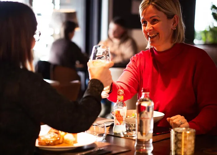 & Restaurant Five Nations 3*