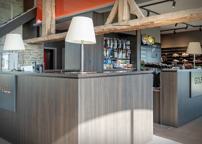 Hotel & Restaurant Five Nations